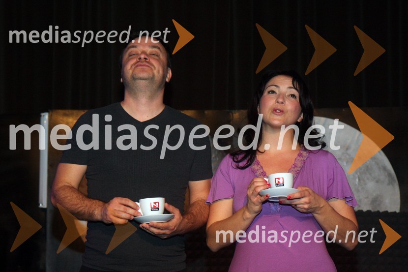 Sašo Papp in Polona Požgan-Štorman, radijska moderatorjaGledališka komedija Bitka med spoloma