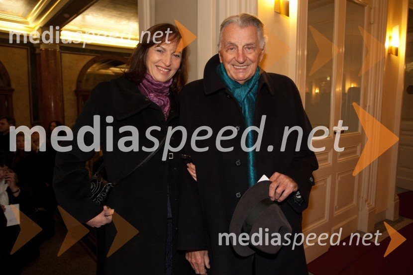 Majda Pintar; Demeter Bitenc, igralecModna revija Mura, predstavitev pomladno - poletne kolekcije 2013