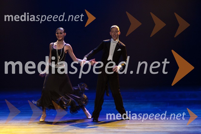 PlesalcaModna revija Mura, predstavitev pomladno - poletne kolekcije 2013