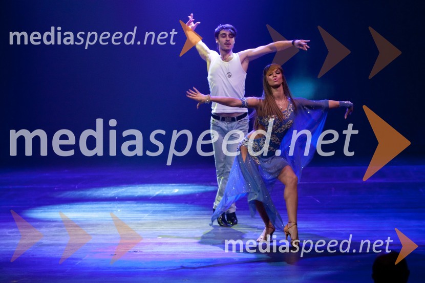 PlesalcaModna revija Mura, predstavitev pomladno - poletne kolekcije 2013