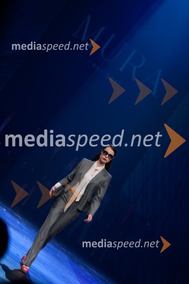 ManekenkaModna revija Mura, predstavitev pomladno - poletne kolekcije 2013