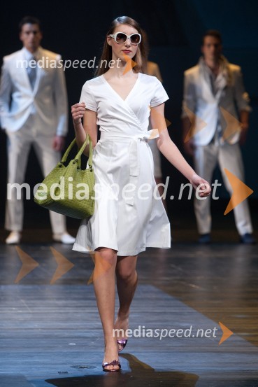 ManekenkaModna revija Mura, predstavitev pomladno - poletne kolekcije 2013