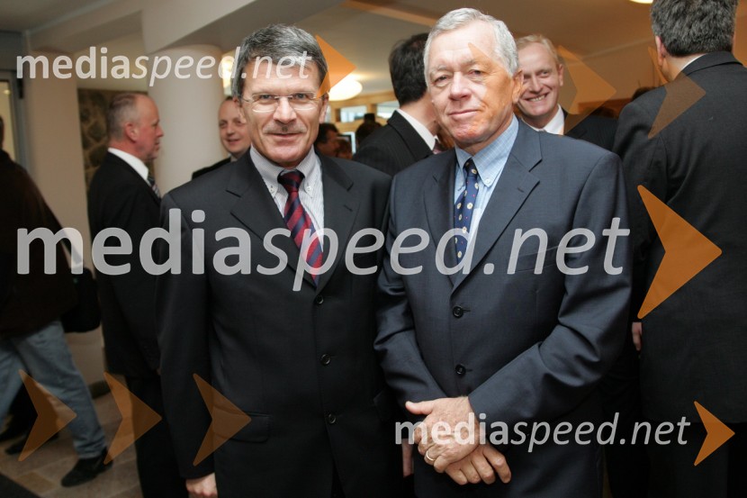 Stanislav Valant, predsednik uprave NFD in Tone VogrinecOtvoritev hotela Bellevue na Pohorju