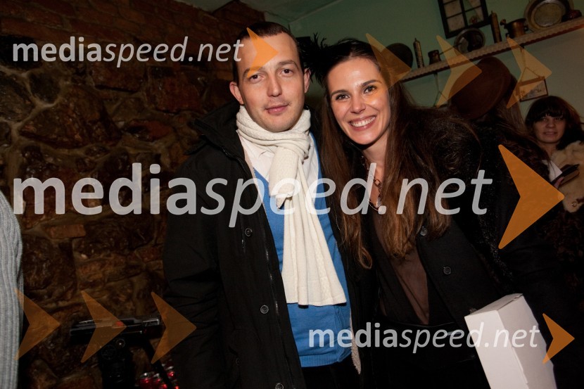 	Zlatan Čordić-Zlatko, raper; Ula Furlan, voditeljicaPromocija novega albuma Sedam skupine Plavi Orkestar