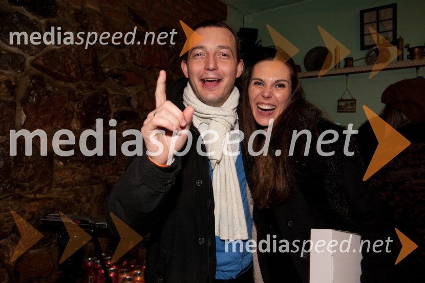 	Zlatan Čordić-Zlatko, raper; Ula Furlan, voditeljicaPromocija novega albuma Sedam skupine Plavi Orkestar