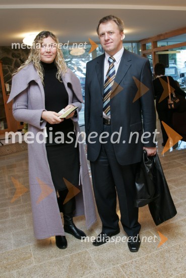 ... in Zdravko Počivalšek, direktor Olimie 
Otvoritev hotela Bellevue na Pohorju