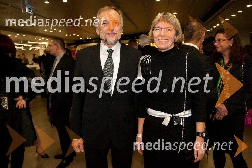 Bojan Falež; Vera Aljančič Falež, članica uprave Mercatorja, predsednica Lions kluba Viva20. Managerski koncert