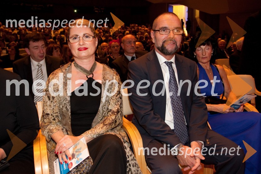 Mateja; Vojmir Urlep, predsednik uprave Leka in Manager leta 201220. Managerski koncert