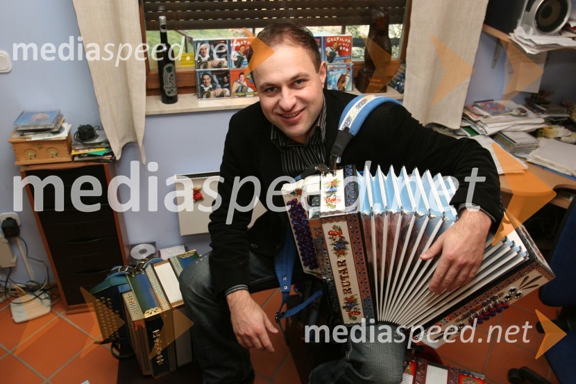 Boštjan Konečnik, glasbenikBoštjan Konečnik, glasbenik