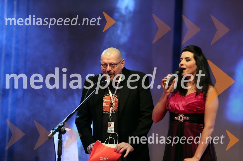 Max Modic, filmski kritik in publicist; Jasmina Kandorfer, povezovalka programaSejem erotike 69 in podelitev nagrad Zlati Stojan