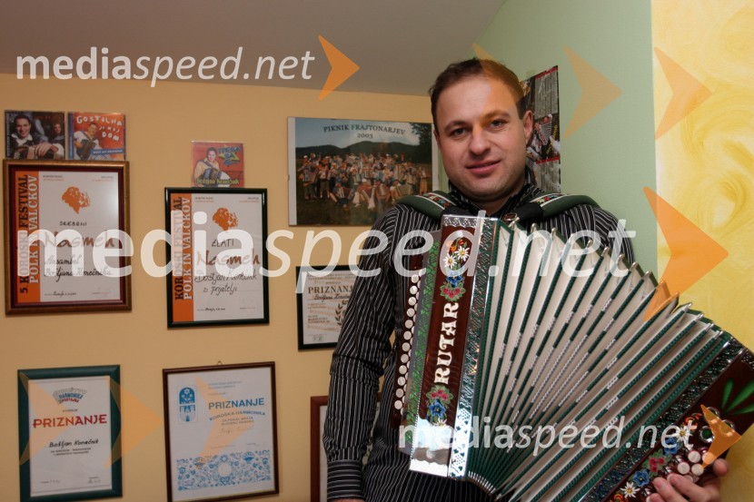 Boštjan Konečnik, glasbenikBoštjan Konečnik, glasbenik