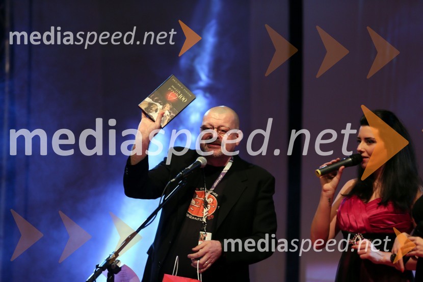 Max Modic, filmski kritik in publicist; Jasmina Kandorfer, povezovalka programaSejem erotike 69 in podelitev nagrad Zlati Stojan