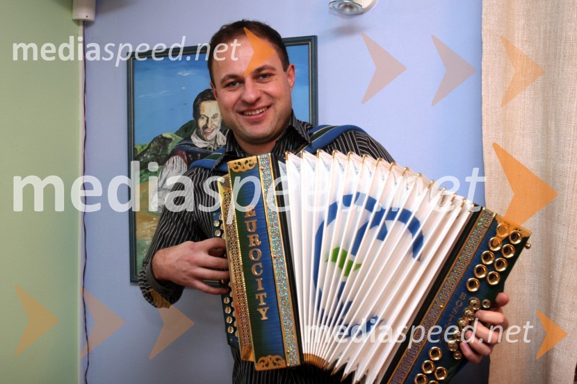 Boštjan Konečnik, glasbenikBoštjan Konečnik, glasbenik