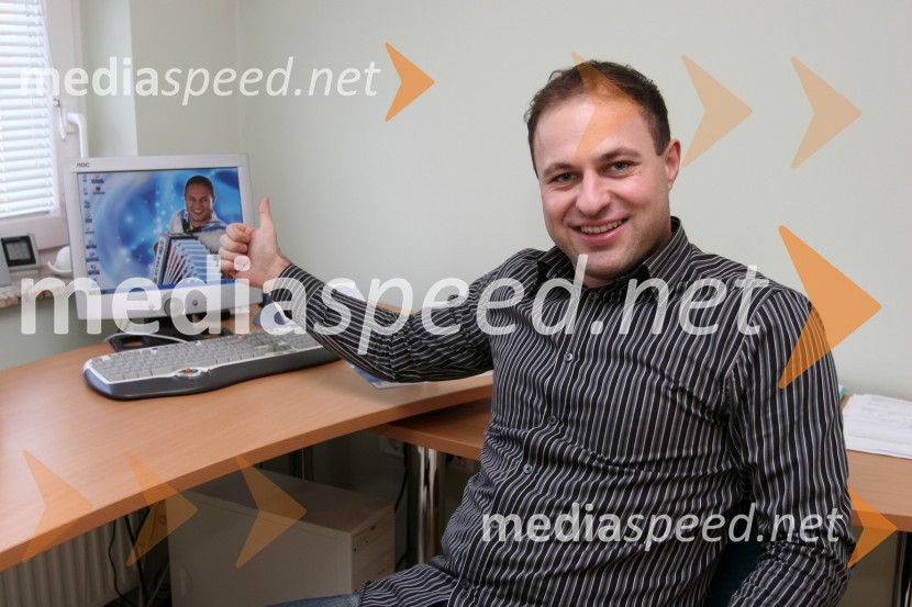 Boštjan Konečnik, glasbenikBoštjan Konečnik, glasbenik