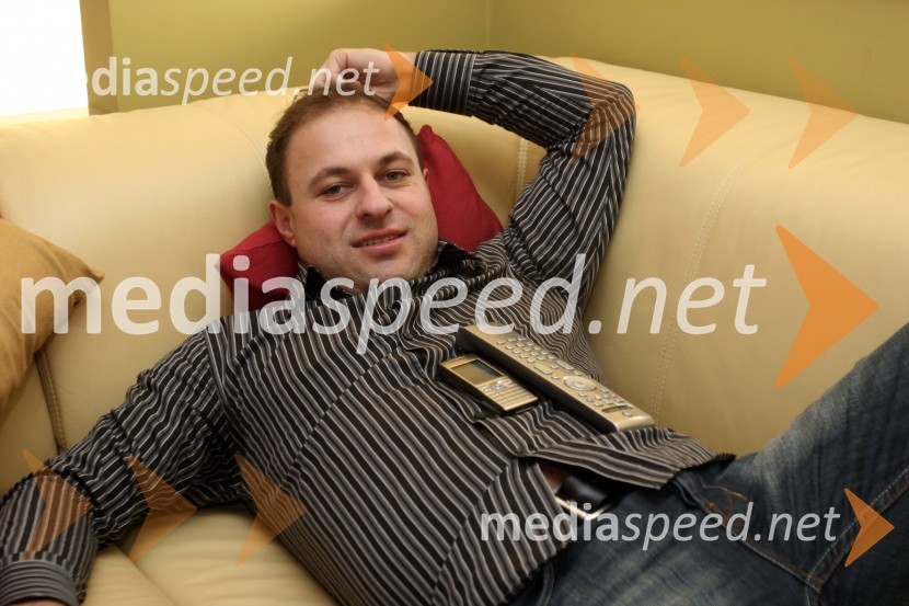 Boštjan Konečnik, glasbenikBoštjan Konečnik, glasbenik