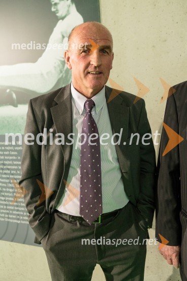 Brane Oblak, nekdanji nogometaš in član Hrama športnih junakovHram športnih junakov, otvoritev