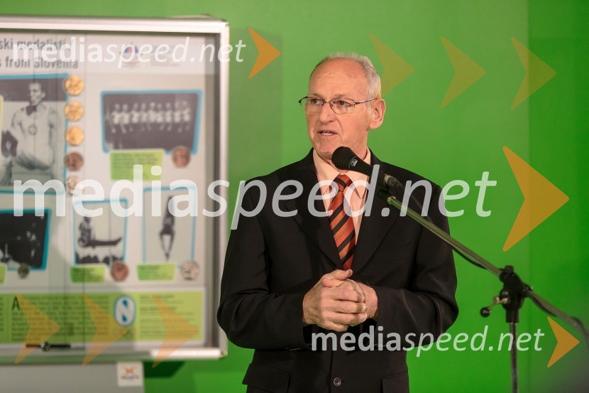 	Miro Cerar, nekdanji gimnastičar in član Hrama športnih junakovHram športnih junakov, otvoritev