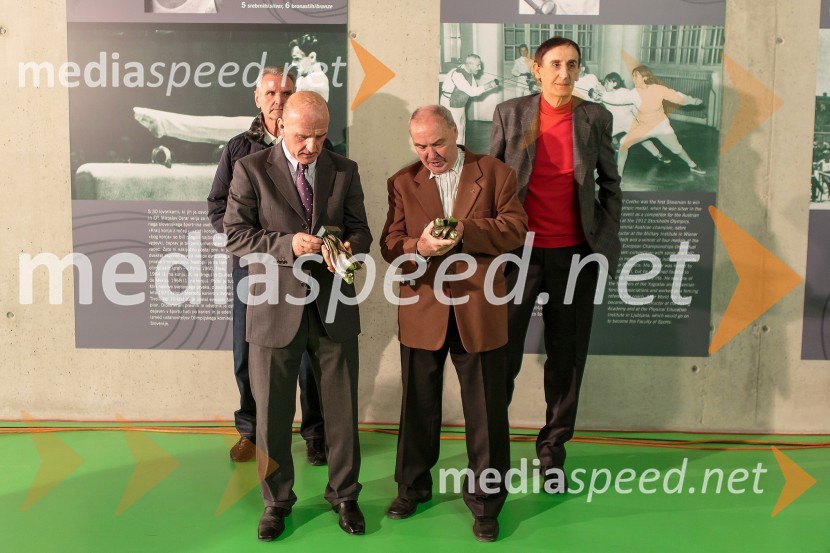 Brane Oblak, nekdanji nogometaš in član Hrama športnih junakov; Jože Šliabar, nekdanji smučarski skakalec in član Hrama športnih junakovHram športnih junakov, otvoritev