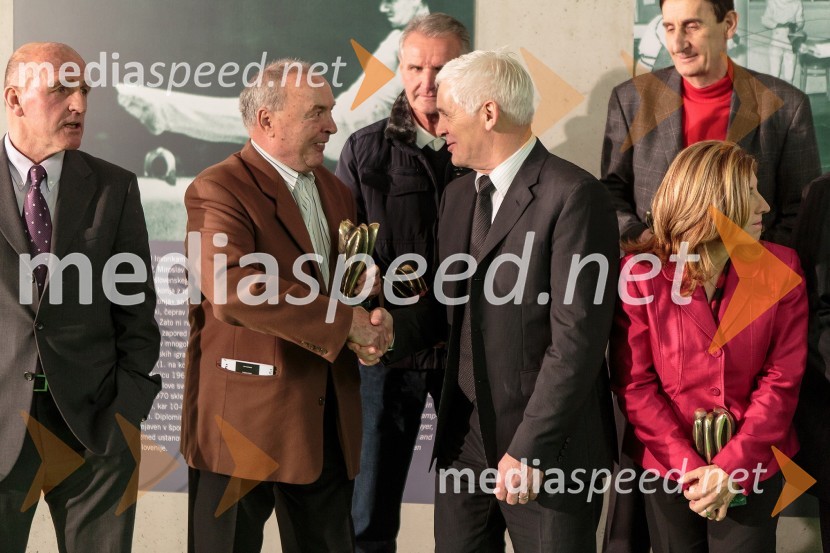 Brane Oblak, nekdanji nogometaš in član Hrama športnih junakov; Jože Šliabar, nekdanji smučarski skakalec in član Hrama športnih junakov; Rudi Hiti, nekdanji hokejist in član Hrama športnih junakov; Mima Jaušovec, nekdanja tenisačica in članica Hrama športnih junakovHram športnih junakov, otvoritev