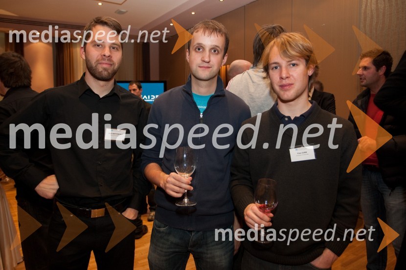 	Udeleženci konferenceMreža Idej, okrogla miza Slovenija 2013: Priložnosti in izzivi