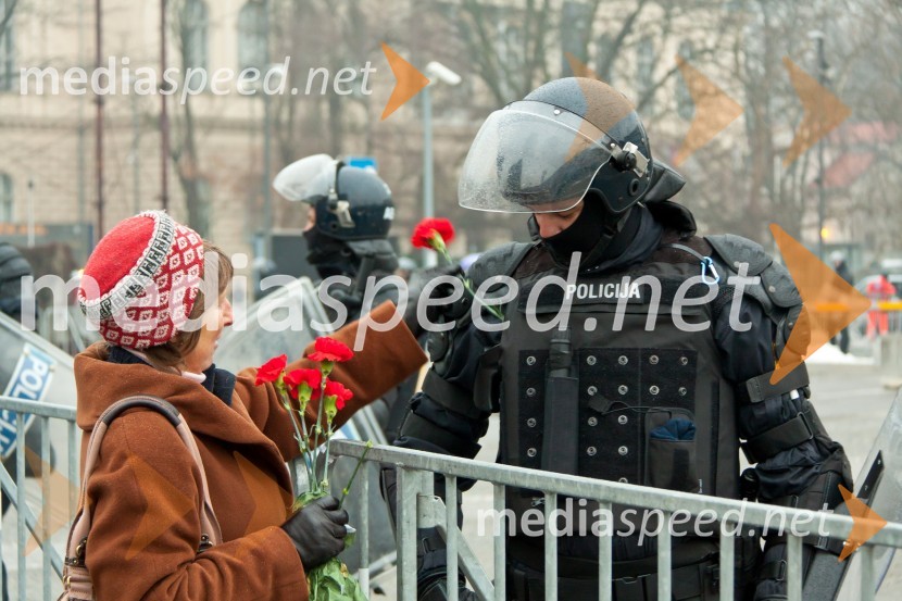 1. slovenska vsesplošna vstaja naroda proti oblasti1. slovenska vsesplošna vstaja naroda proti oblasti