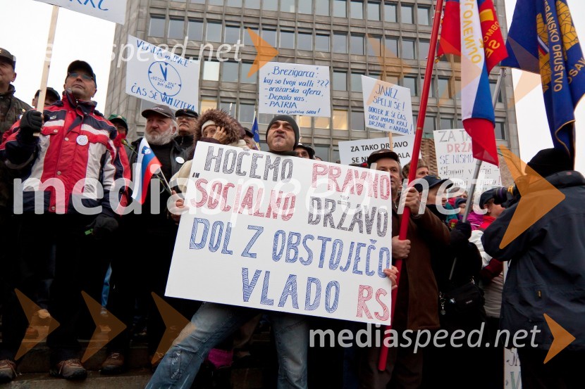 1. slovenska vsesplošna vstaja naroda proti oblasti1. slovenska vsesplošna vstaja naroda proti oblasti