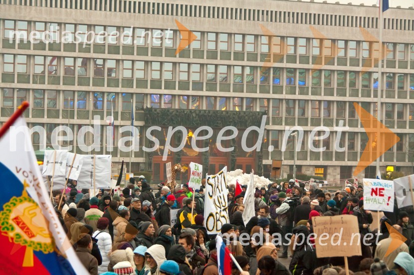 1. slovenska vsesplošna vstaja naroda proti oblasti1. slovenska vsesplošna vstaja naroda proti oblasti