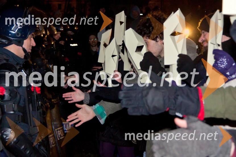 1. slovenska vsesplošna vstaja naroda proti oblasti1. slovenska vsesplošna vstaja naroda proti oblasti