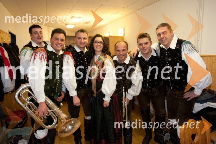 	Veseli BegunjčaniVečer Franca Koširja pod Avsenikovo marelo