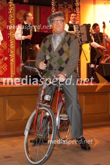 	Vinko Šimek, humoristVečer Franca Koširja pod Avsenikovo marelo