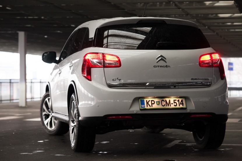 Citroen C4 AircrossCitroën C4 Aircross 1.6 16V Exclusive, mediaspeed test