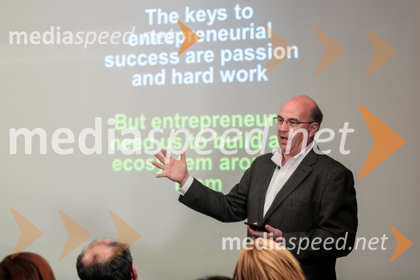 Jeff Hoffman, svetovalec Baracka ObameAmCham, srečanje in pogovor z Jeffom Hoffmanom, svetovalcem Baracka Obame