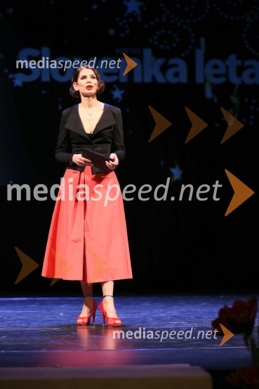 Eva Longyka Marušič, voditeljicaSlovenka leta 2012 je Urška Žolnir