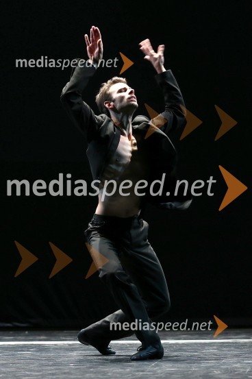 Matjaž Marin, solist Baleta SNG MariborSlovenka leta 2012 je Urška Žolnir