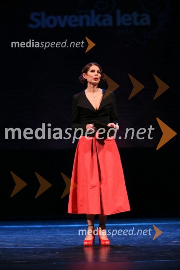 Eva Longyka Marušič, voditeljicaSlovenka leta 2012 je Urška Žolnir