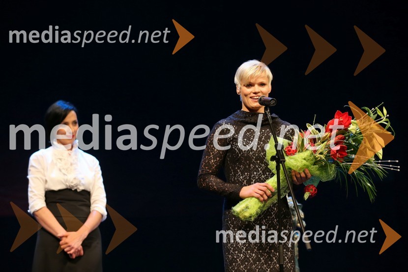 Melita Berzelak, glavna in odgovorna urednica revije Jana; Urška Žolnir, judoistka in Slovenka leta 2012Slovenka leta 2012 je Urška Žolnir