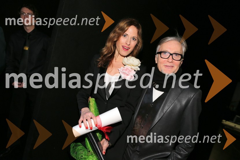 Nika Zupanc, industrijska oblikovalka; Franci Planinšek, lepotni kirurgSlovenka leta 2012 je Urška Žolnir