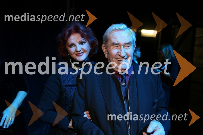 Milena Morača, operna pevka; Jurij Souček, igralecSlovenka leta 2012 je Urška Žolnir