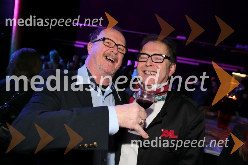 Tomaž Domicelj, glasbenik; Tomaž Kozlevčar, glasbenikSlovenka leta 2012 je Urška Žolnir