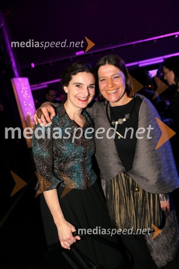 Eva Škofič Maurer, klovnesa; dr. Branka Jurišić, profesorica specialne pedagogikeSlovenka leta 2012 je Urška Žolnir