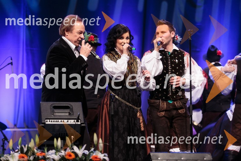 Alfi Nipič, pevec; člana ansambla Saša AvsenikaKoncert ob 60 letnici delovanja ansambla Avsenik