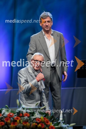 Tone Fornezzi Tof, novinar; Roman KončarKoncert ob 60 letnici delovanja ansambla Avsenik