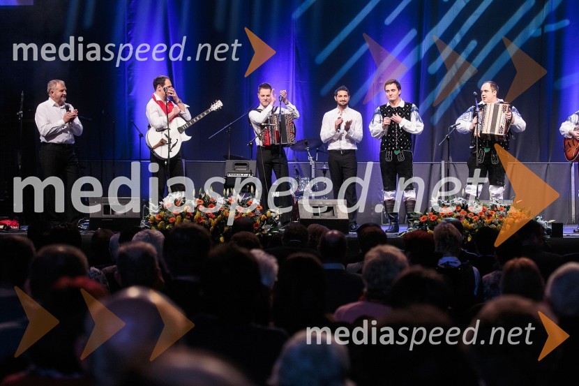 Skupina Čuki; ansambel ModrijaniKoncert ob 60 letnici delovanja ansambla Avsenik