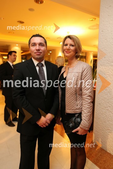 Boštjan Berčan; Barbara BerčanSummit avto, predstavitev novega avtomobila Range Rover
