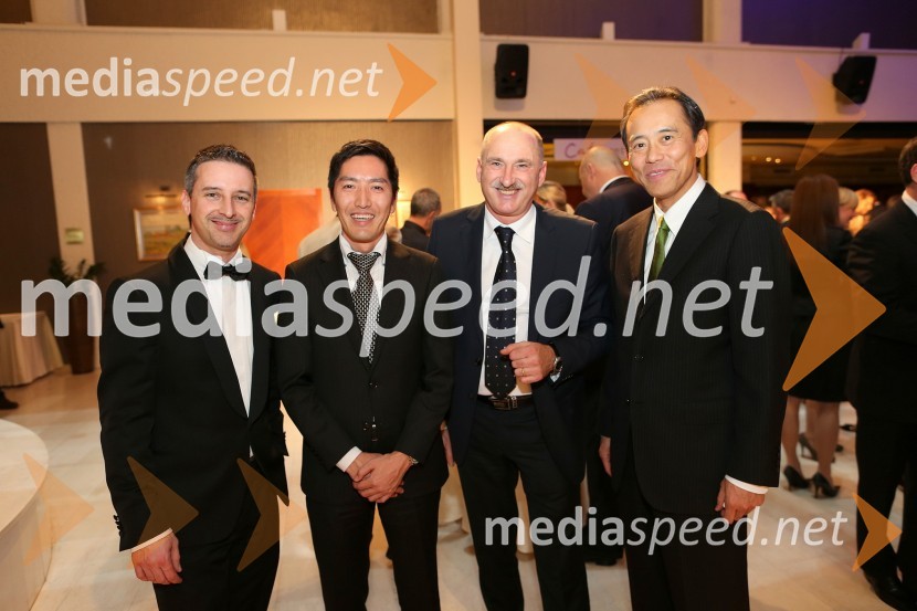 Janez Jager, izvršni direktor za področje trženja in prodaje LifeClass; Tetsuro Uchimura; ...; Hiroshi Nakagawa, izvršni direktor Summit AvtoSummit avto, predstavitev novega avtomobila Range Rover