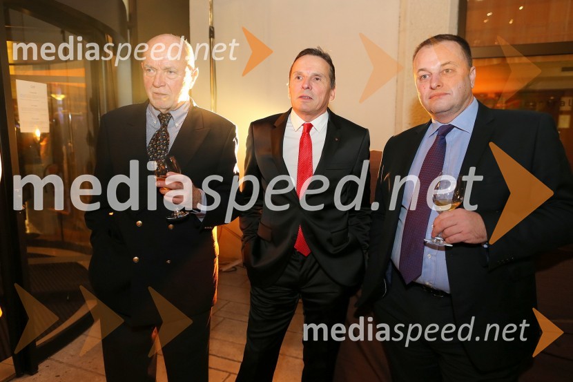 Joco Žnidaršič, fotograf; Mitja Otorepec, direktor Summit leasing Slovenija; Robert Trnovec, predsednik uprave podjetja S&T SlovenijaSummit avto, predstavitev novega avtomobila Range Rover