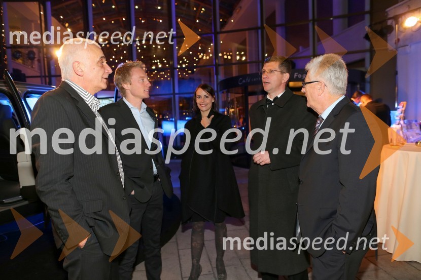 ...; ...; ...; Martin Logar, direktor družbe Summit avto; Milan LukičSummit avto, predstavitev novega avtomobila Range Rover
