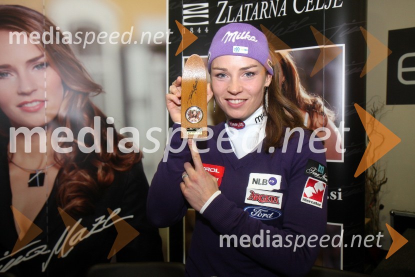 Tina Maze, smučarkaDruženje s Tino Maze in predstavitev srebrnika z njeno podobo