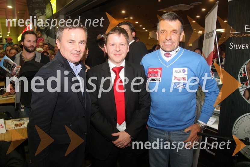 Primož Ulaga, direktor Smučarske zveze Slovenije; Igor Maroša, član uprave Mercator d.d.; Vlado MakucDruženje s Tino Maze in predstavitev srebrnika z njeno podobo