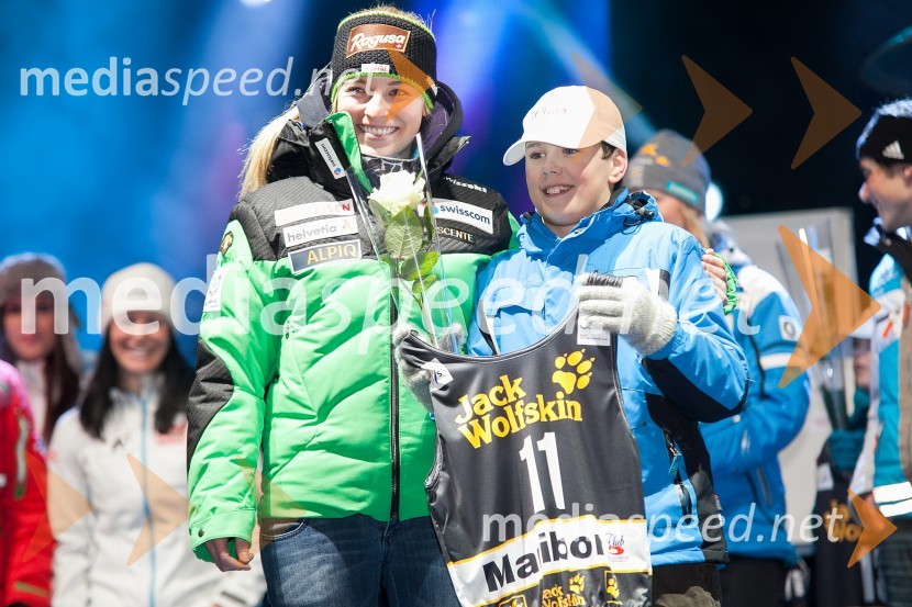 Lara Gut, smučarka (Švica)49. Zlata lisica 2012, žrebanje štartnih številk za veleslalom ter koncert skupine Soul Fingers